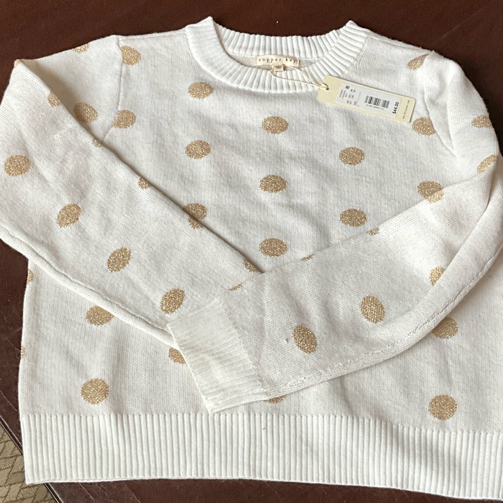 Copper Key White Sweater with Gold Dots